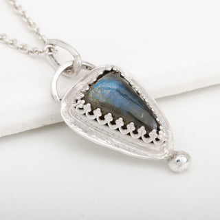 Pendant Necklace Ivalo Labradorite Gemstone Sterling Silver Handmade Jewelry