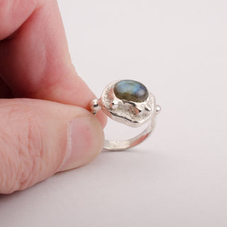 Silver Ring Narvik Labradorite Gemstone Jewelry