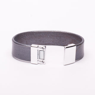 Bracelet Gray Leather Silver Magnetic Clasp